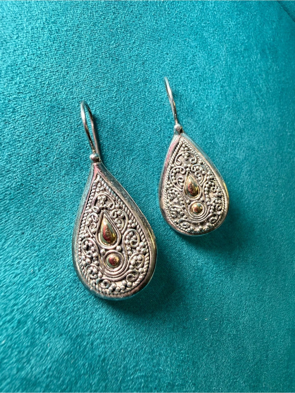 Vintage 925 Sterling Silver Balinese Teardrop Dangle Earrings | Indonesia